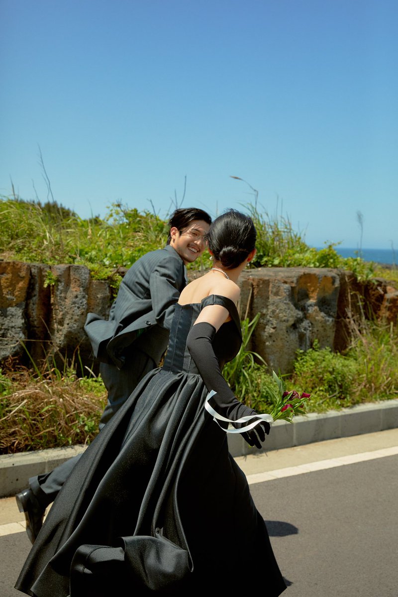 10년 간의 연애 끝에 결혼했습니다

도와주신 분들, 축하해주신 분들 모두 감사합니다!