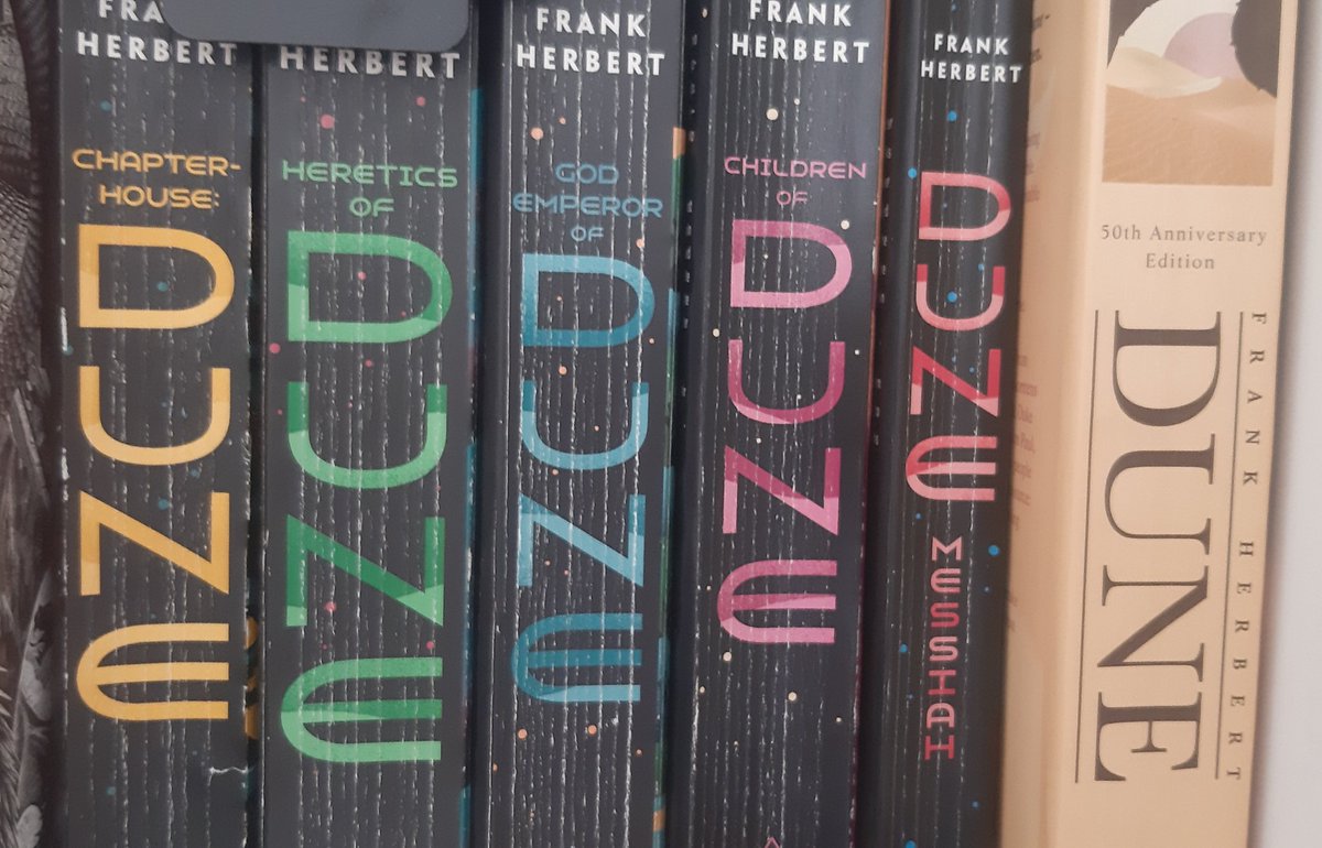 ayferine's tweet photo. @goodreads Dune saga https://t.co/lVJw5B4DIf