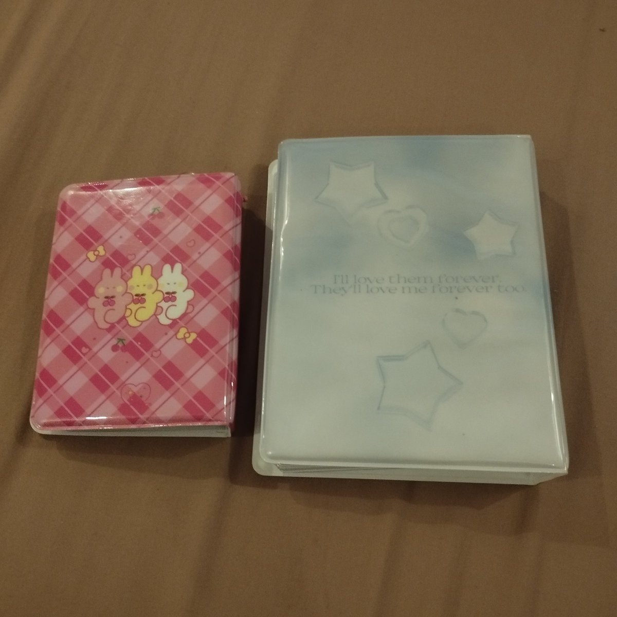 ryuuhaulz's tweet photo. WTS LFB PH 
-1p and 2p collect books 🌷
-slightly used (all r still in good condition) 
-sco mod
-gcash payo
Pink 1p collbook: 100 + pf + lsf
Blue 2p collbook: 140 + pf + lsf
My Lovely Lolita collbook: 450 + pf + lsf
DM or reply mine to claim 💕 
#ryuswts https://t.co/kULltwpj2g