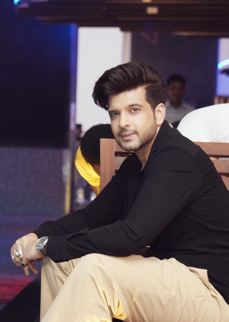 hellooooocuties's tweet photo. Sir Kundrra Serving and howwwww 🥵

#KaranKundrra #TejRan https://t.co/ONKc2OOXay