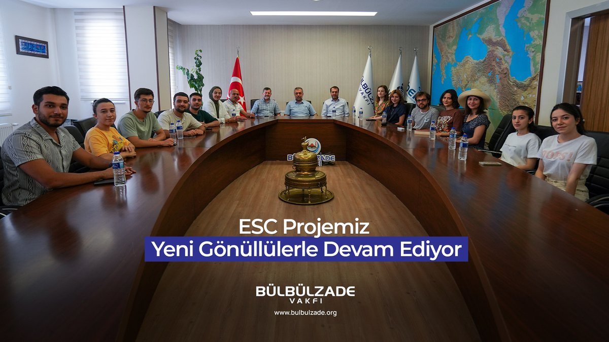 bulbulzade's tweet photo. Bülbülzade Vakfı ve BEKAM (Bilim Eğitim Kültür Araştırma Merkezi) tarafından yürütülen (ESC) Projesi, yeni gelen gönüllülerle tanışma toplantısı ve gidecek olanlarla vedalaşma etkinliği düzenledi.
@BekamOrgTr 
https://t.co/G1l3s6rQ86 https://t.co/tubFJUIJeB
