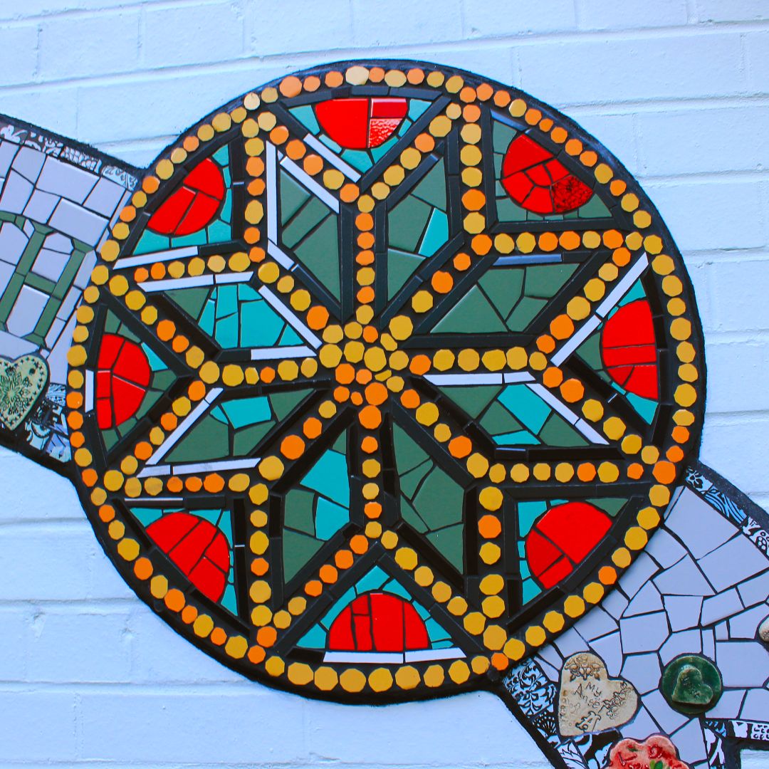 boston_lincs's tweet photo. Another sneak peek into the fabulous mosaic art on Dolphin Lane! 🐬

Want to see more? Plan your visit here https://t.co/iIvQOpQNjd 

#DiscoverBoston #BostonEngland #Transported #Art https://t.co/s5k5nUPj6a
