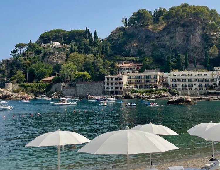 Dreaming of a vacation by the sea 🌊