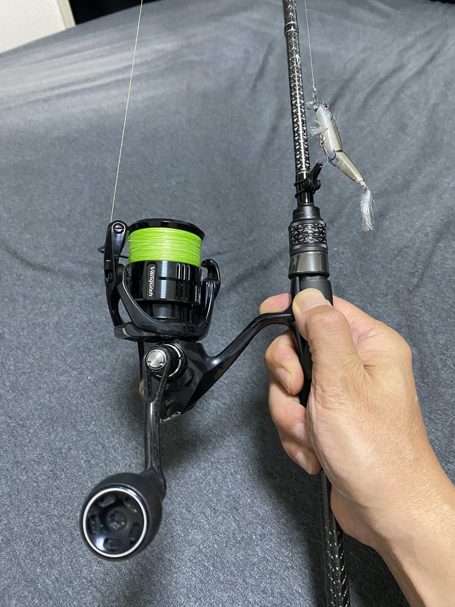 kmocchi4's tweet photo. どうも災難続きのkです😅
スピニングを湖に落とし、MLの竿が折れ、目眩に悩まされて、トドメのコロナで嗅覚失うって事で…
久々良き出来事！スピニングタックルの復活！！いやーアルマダ最高👍 https://t.co/NVncVCcjGV