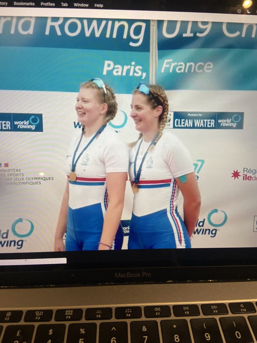 CHAMPION OF THE WORLD! We are SO PROUD!🥇🥇🥇❤️❤️🤍🤍🇬🇧🇬🇧

<a href="/KGS1561/">Kingston Grammar</a> <a href="/KGS_Sport/">Sport | Kingston Grammar School</a> @KGSheadmaster #ThisIsKGS