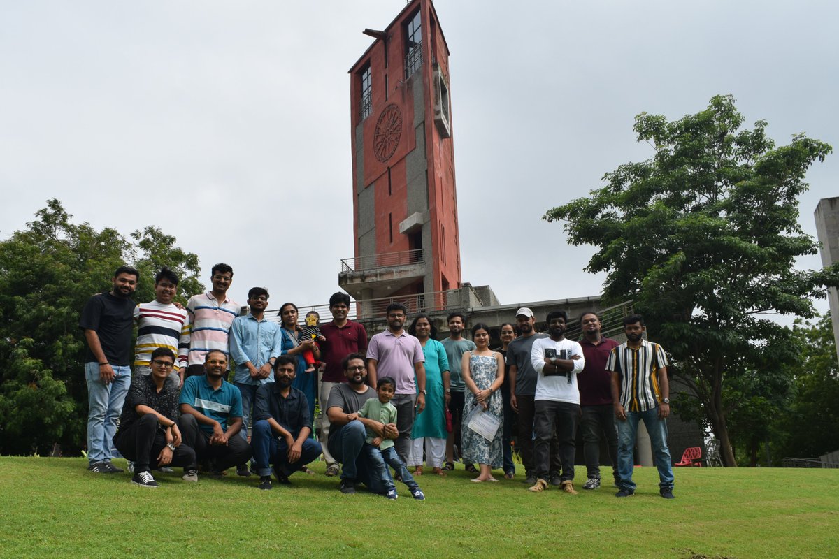 VineetVashista's tweet photo. I am very proud to share some of the achievements of our lab members.

Congratulations Dr. Nakka Sanjeevi (@nsssanjeevi93), for successfully defending the Ph.D. thesis and being the first Ph.D. student graduate of the HCR lab. It has been a phenomenal journey with you being ... https://t.co/dmTLhfcKoL