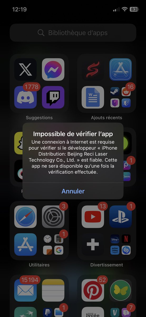 f9onee's tweet photo. @GetScarlet Voilà ce que sa me met alors que je suis en wifi https://t.co/LHvGocqGke