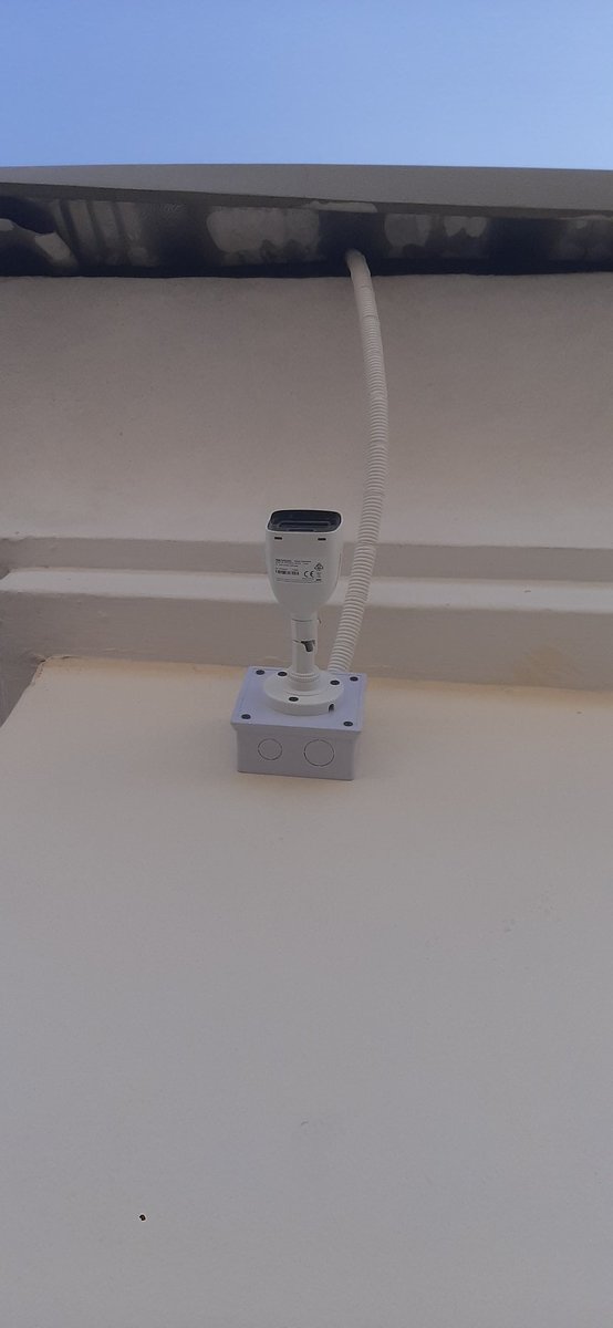 Victoramize1's tweet photo. Think security think #white #planet #Global. There is no limit to what you can see. #caicedo #feypsv #old_trafford #Chelsea #cctv #hikvision #ManchesterCity #ArenalSound2023 #D_DAY_THE_FINAL #NetJames1stFanCon https://t.co/ypdWSlgXF0
