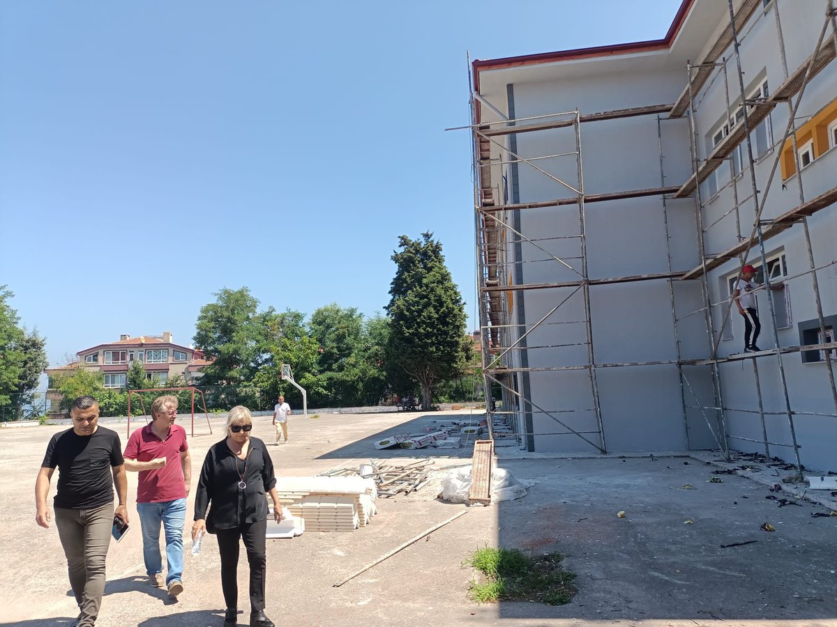 ZonguldakMEM's tweet photo. 🏫 Eğitim Yatırımlarımız Devam Ediyor

Büyük onarımlar kapsamındaki okullarımızdan biri olan Zonguldak Fen Lisesi’ni ziyaret eden İl Milli Eğitim Müdürümüz Züleyha Aldoğan, gözlem ve incelemelerde bulundu. 

@tcmeb @Yusuf__Tekin @zuleyhaaldogan https://t.co/t6nFwplO9d
