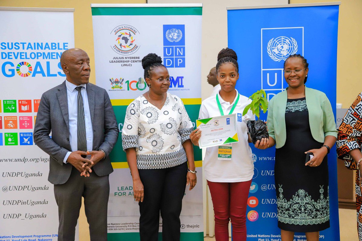 Maama Uganda (@maamauganda02) on Twitter photo I want to express my heartfelt gratitude for the incredible mentorship and guidance as regards leadership provided by <a href="/jnlc/">joao_nilson</a>, @makerere and <a href="/UNDP/">UN Development</a> to over 80 student Leaders👏. Your dedication to nurturing our leadership skills has been instrumental and impactful💯. I want to express my heartfelt gratitude for the incredible mentorship and guidance as regards leadership provided by <a href="/jnlc/">joao_nilson</a>, @makerere and <a href="/UNDP/">UN Development</a> to over 80 student Leaders👏. Your dedication to nurturing our leadership skills has been instrumental and impactful💯.