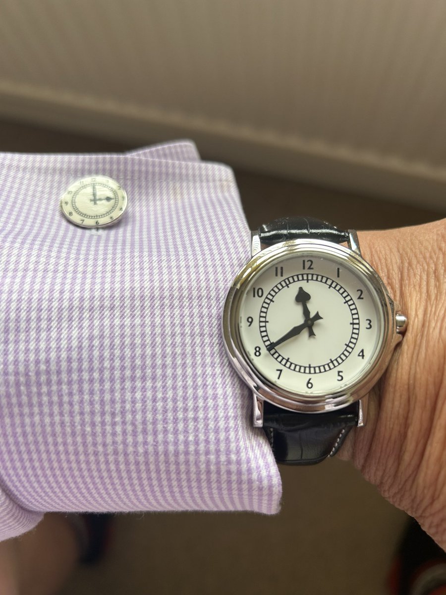 njf03's tweet photo. @SheWore Wedding today. New season about to start. 👍 https://t.co/LN4zlY1XiB