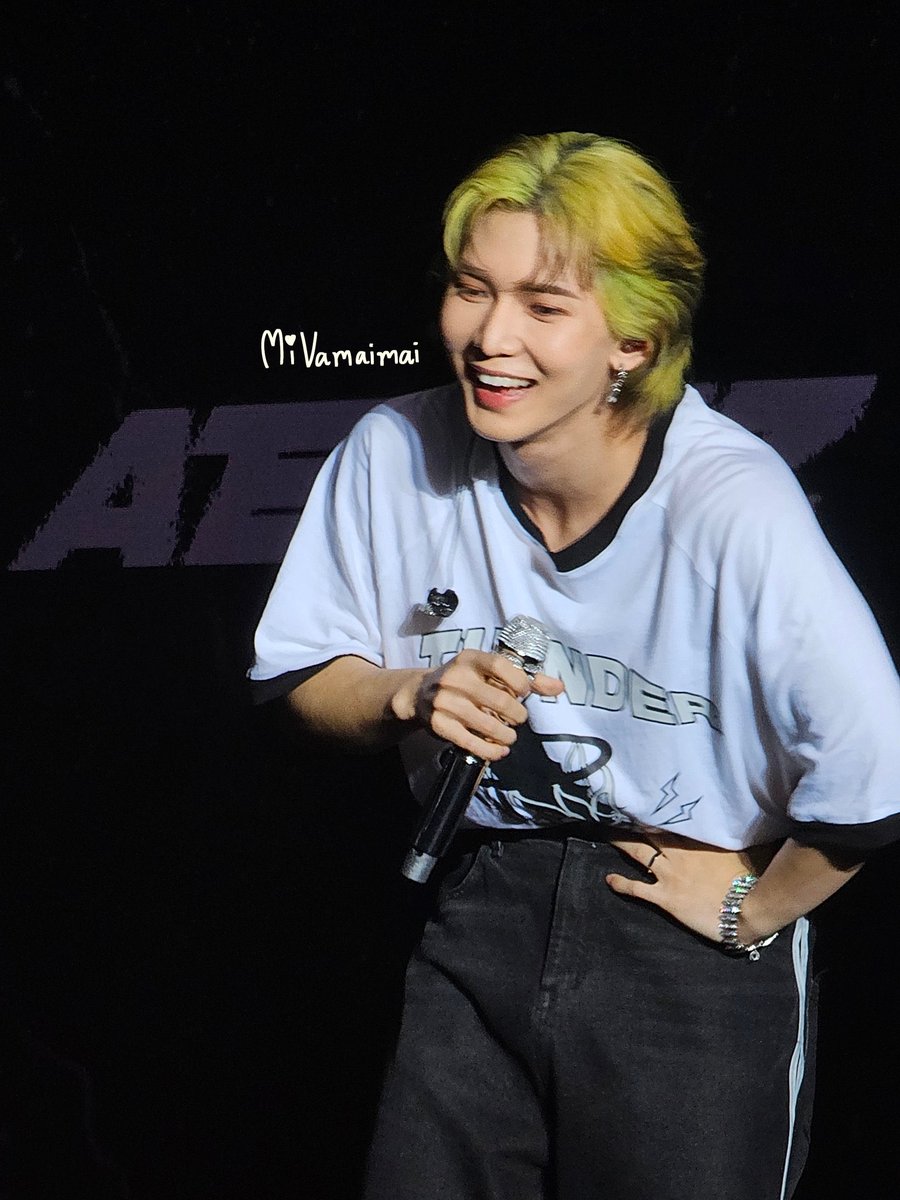Rockstar Yeosang tweet media