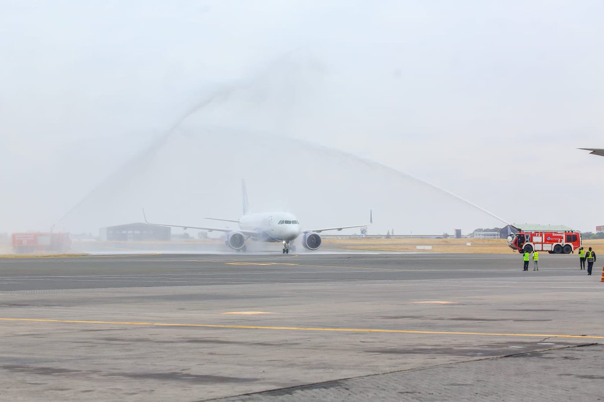 peninah_malonza's tweet photo. This morning, together with CS @TransportKE @kipmurkomen , we received 173 passengers aboard the maiden @IndiGo6E direct flight from Mumbai to Nairobi, marking a significant milestone in the Kenya-India relations.

#MagicalKenya
#WildAdventure https://t.co/LMM1AZoXAO