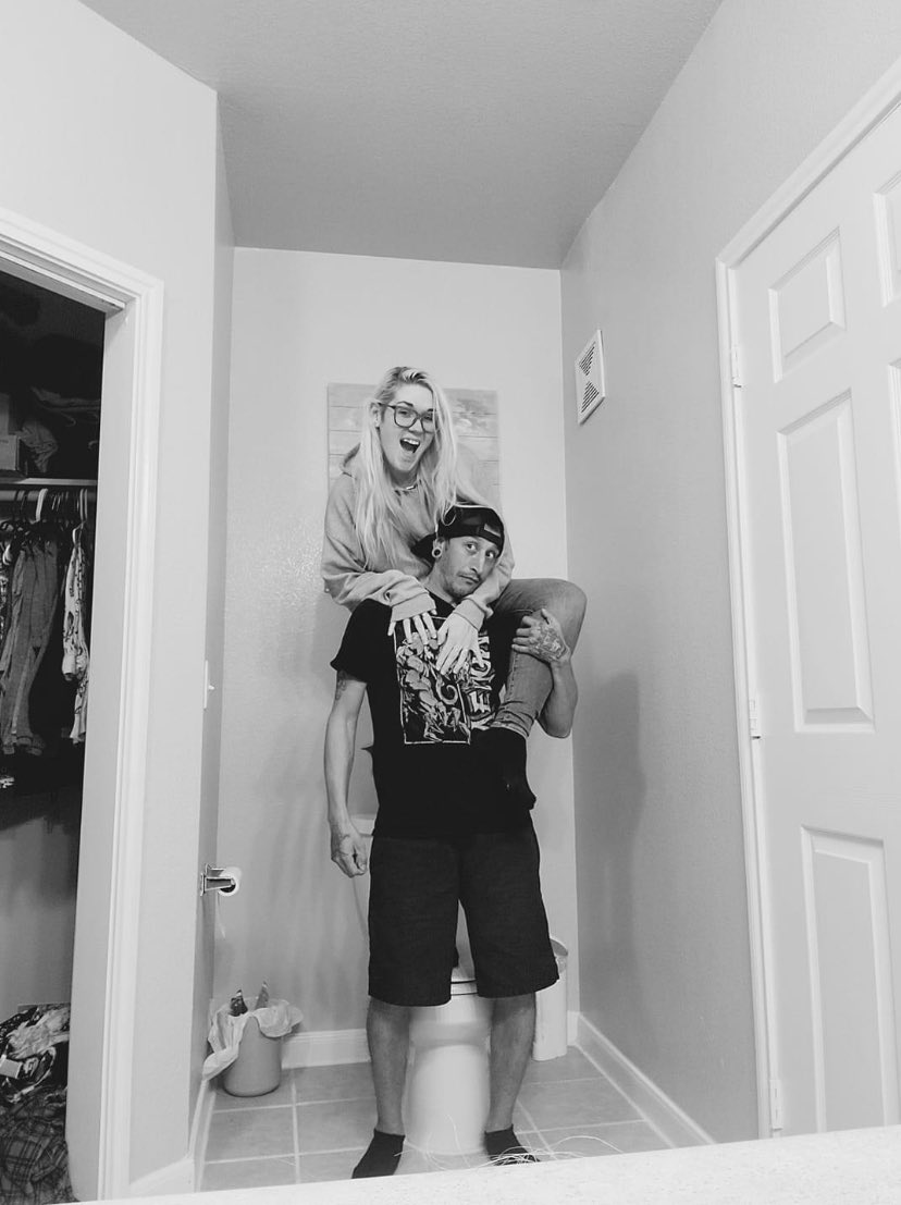 PrecooledK's tweet photo. I just want to wish my beautiful pain in the ass @P11nkXBL a happy birthday https://t.co/msyo0CWGkQ