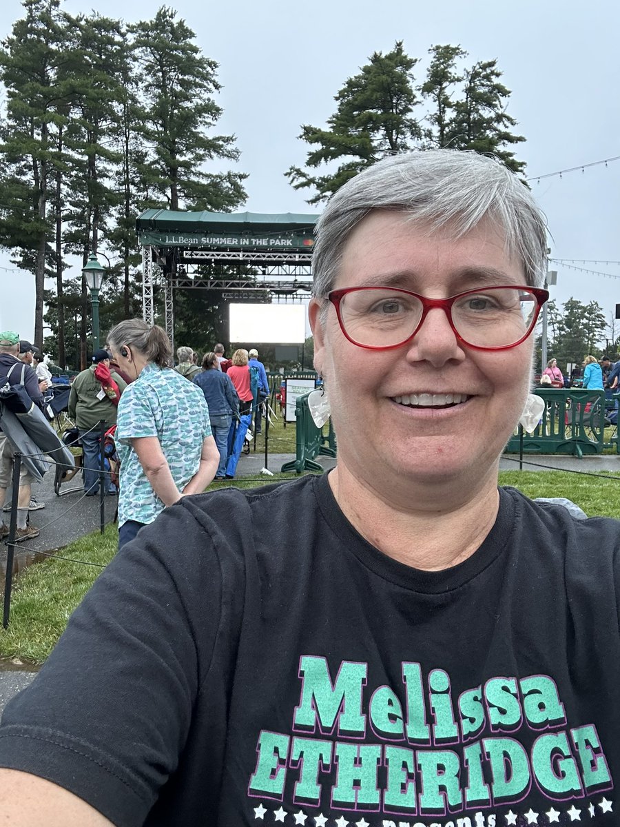 susan loftus (she/her) tweet media