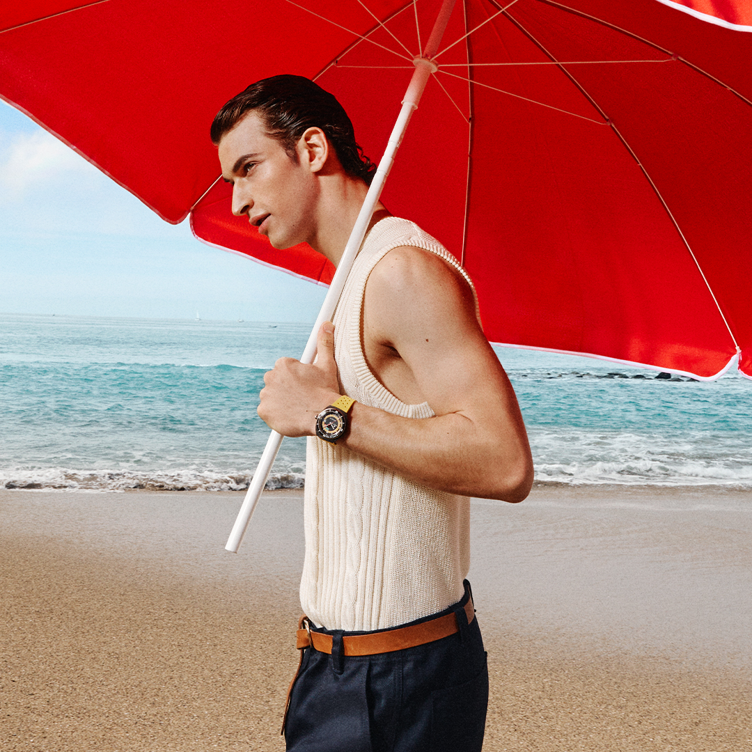TISSOT's tweet photo. Add a touch of retro flair to your summer style with the new Tissot Sideral. ☀

#Tissot #Sideral #EnjoyEveryHour #SideralCollection #SwissMade #70snostalgia https://t.co/HQj8TyZzf8