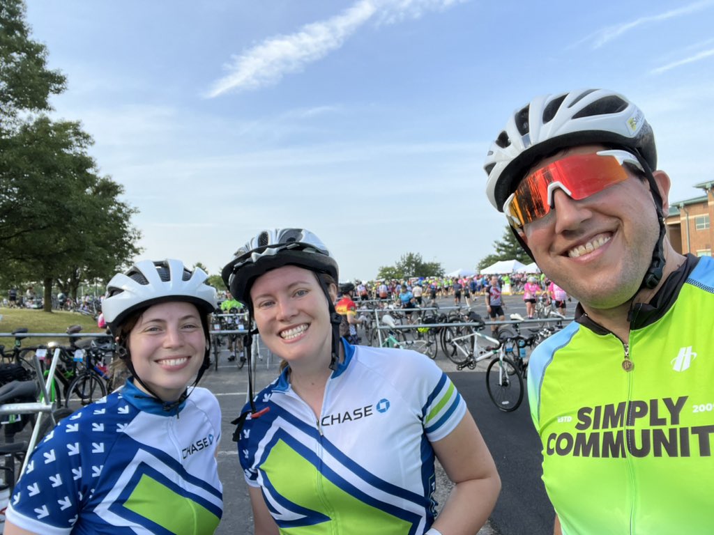We had a <a href="/NewarkAdvocate/">NewarkAdvocate.com</a> <a href="/Pelotonia/">Pelotonia</a> reunion! <a href="/SCTobias/">Sara C. Tobias</a>