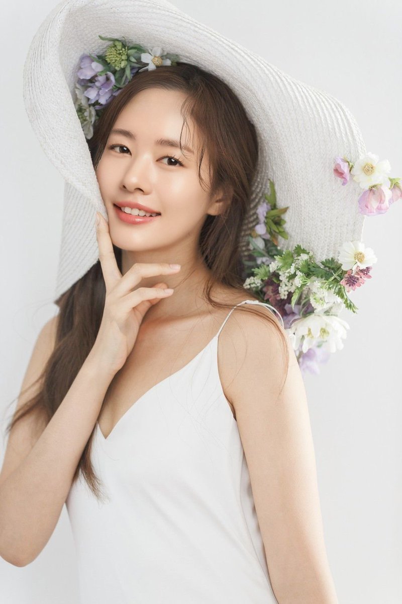 Taesanhan23's tweet photo. #JungSoMin #정소민

You can't beat this beauty😊 https://t.co/Q9LDDhqU7s