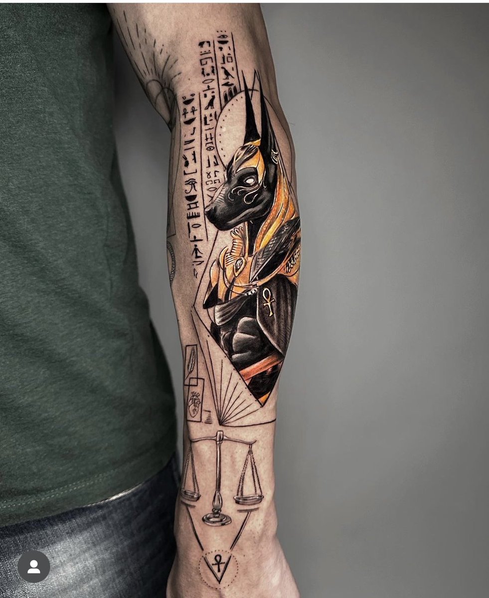 jorokru's tweet image. E assim está ficando, meu corpo, uma tela de ideais, emoções e homenagens!