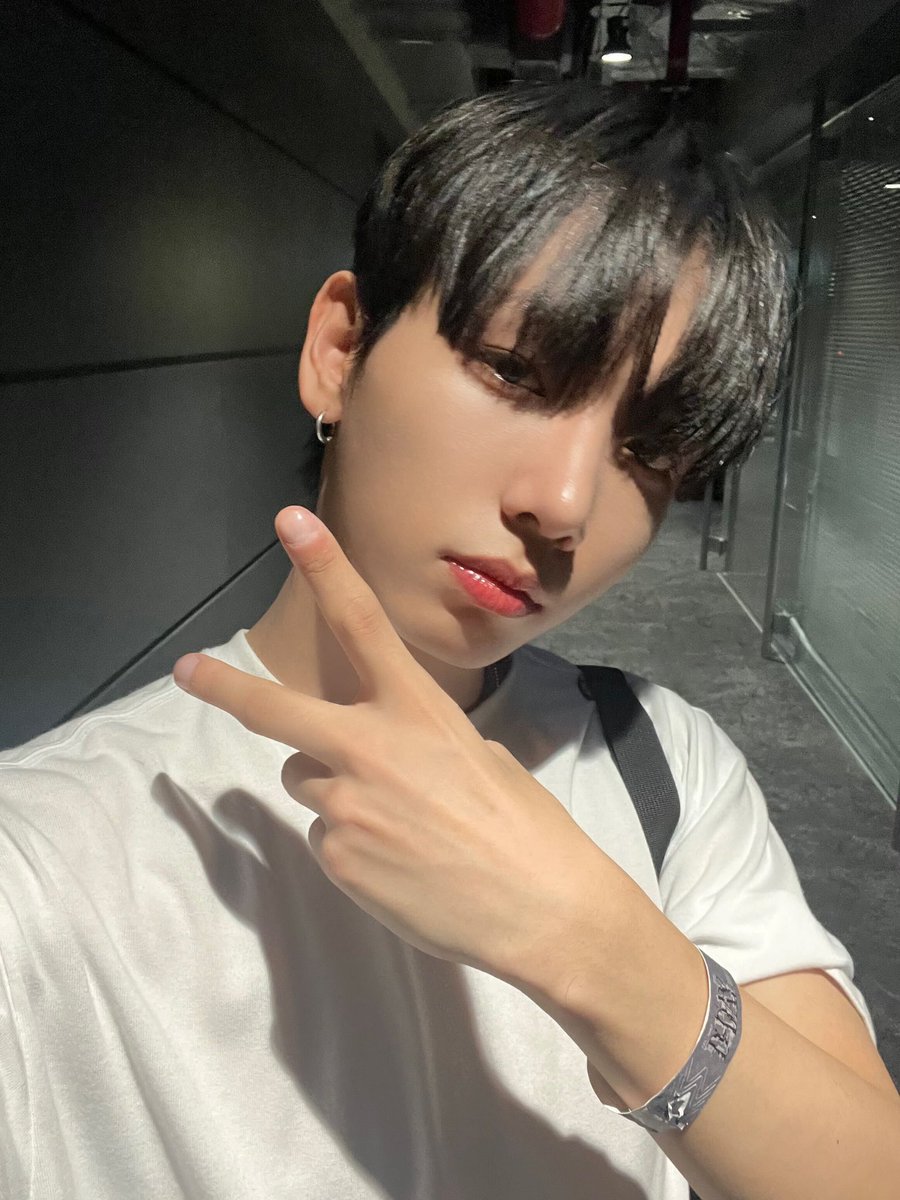 BOYNEXTDOOR_twt's tweet image. 진짜 진짜 행복한 하루였어요
더 멋있는 가수가 되어야지 다짐하는 하루가 되었습니다 🤩 🤩 

#BOYNEXTDOOR #명재현 #JAEHYUN