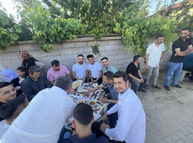 Ilgın Çavuşçugölü köyünde Osman Doğan dostumuzun kardeşinin sünnet düğününe iştirak ettik..