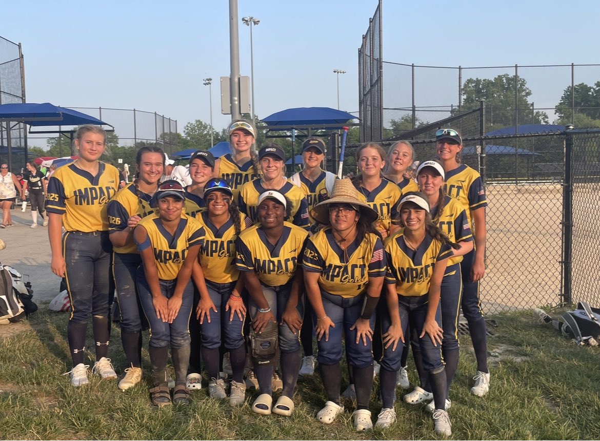 This team had a hot summer. Final 16 at Top Gun Kansas City Viper Division, Top 11 finish for Southern Nationals, top 16 finish at TFL Championship, and we were 4-3-1 at AFON.  We finished the season with an overall record 25-17-1. Excited to get to work this fall as a team!