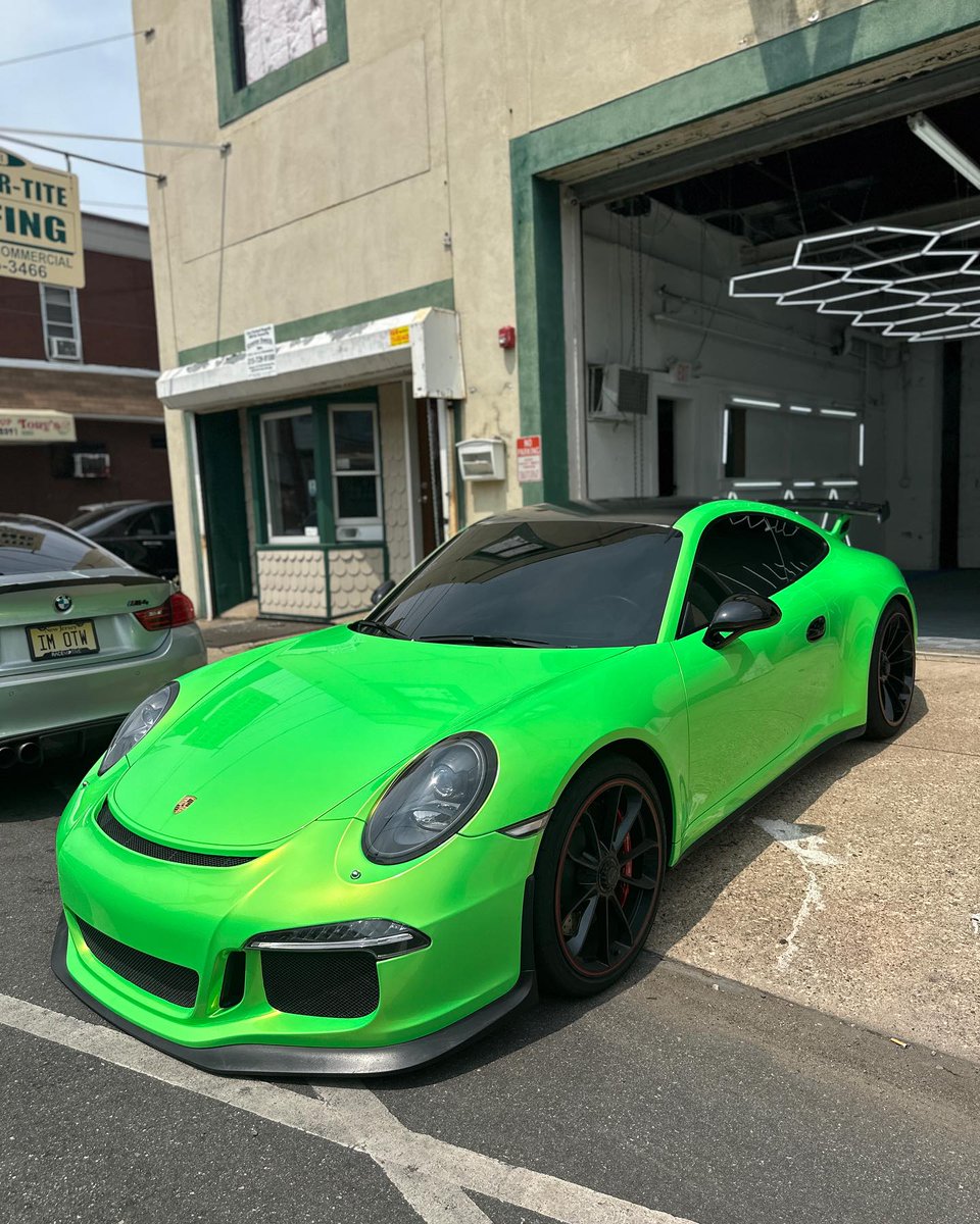 ⚡𝙁𝙚𝙚𝙡 𝙩𝙝𝙚 𝙫𝙞𝙗𝙧𝙖𝙣𝙩 𝙚𝙘𝙝𝙤⚡ Fresh Porschein