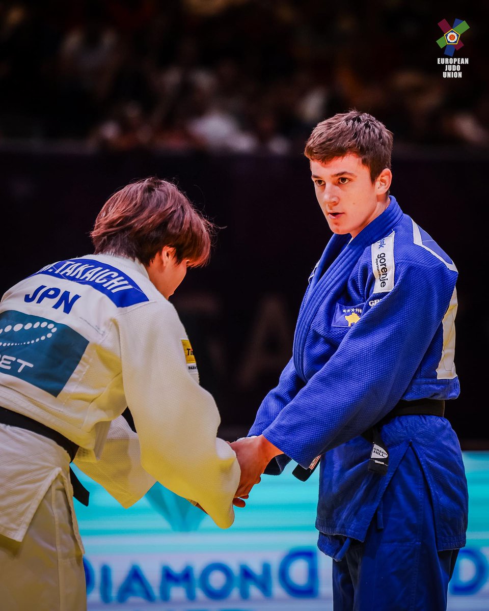NOCKOSOVO's tweet photo. IT'S GOOOOOLD🥇🥋🇽🇰

Our Judoka Laura Fazliu wins gold medal at the Judo Masters #Budapest2023.

She won 1800 points for the @paris2024 Olympic Games.

Congrats to Laura, @ToniKuka and @KosovaJudo 

#JudoMasters #RoadToP https://t.co/pApRO5OWqj