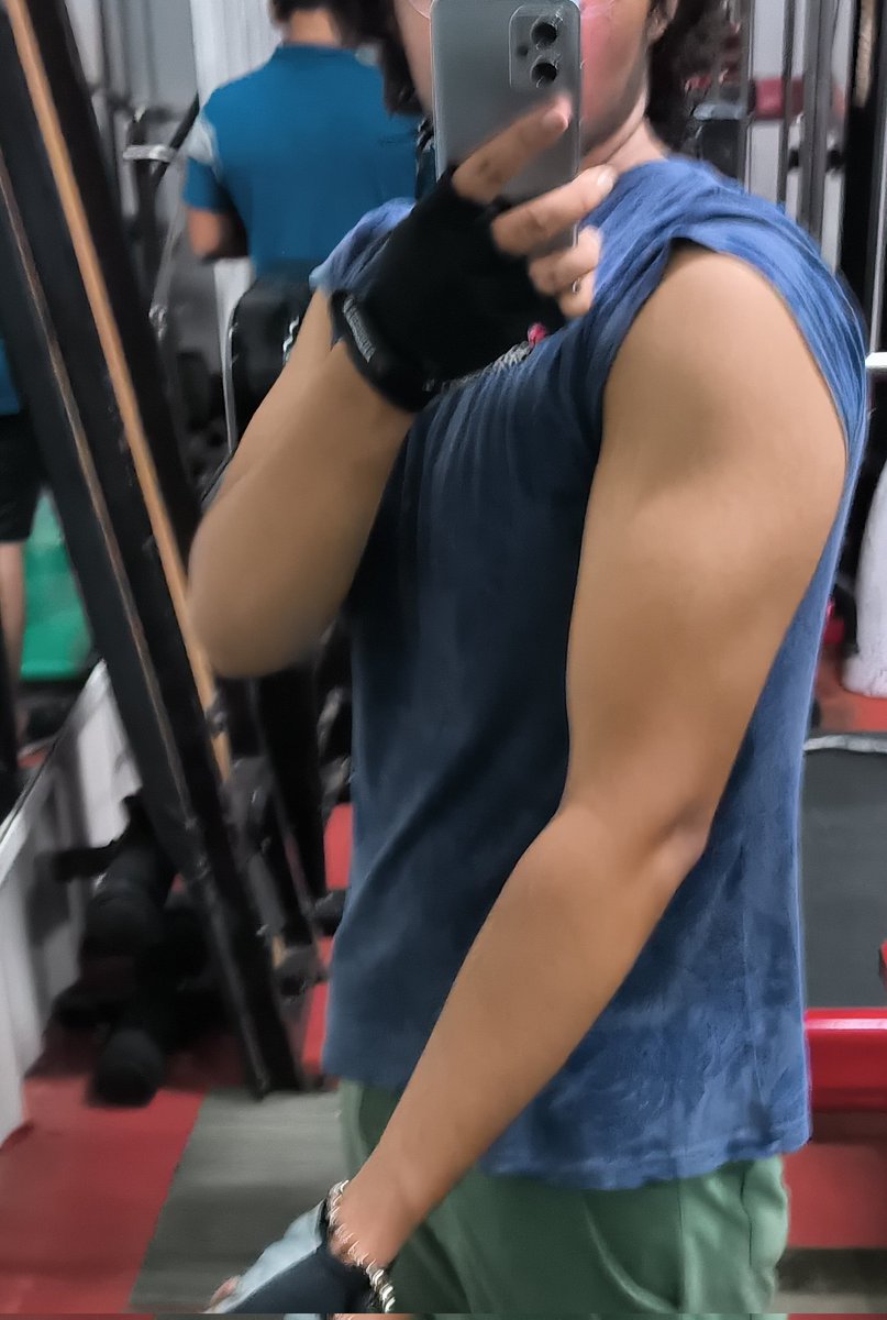 escevasion's tweet photo. I had scrawny arms they're better than before now took like close to two months #escupdate https://t.co/Vo4O1wmrif
