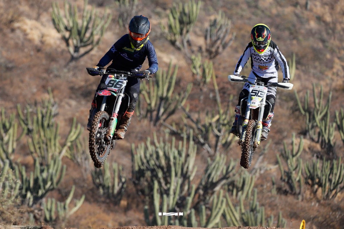 Lumpy Silvester tweet media