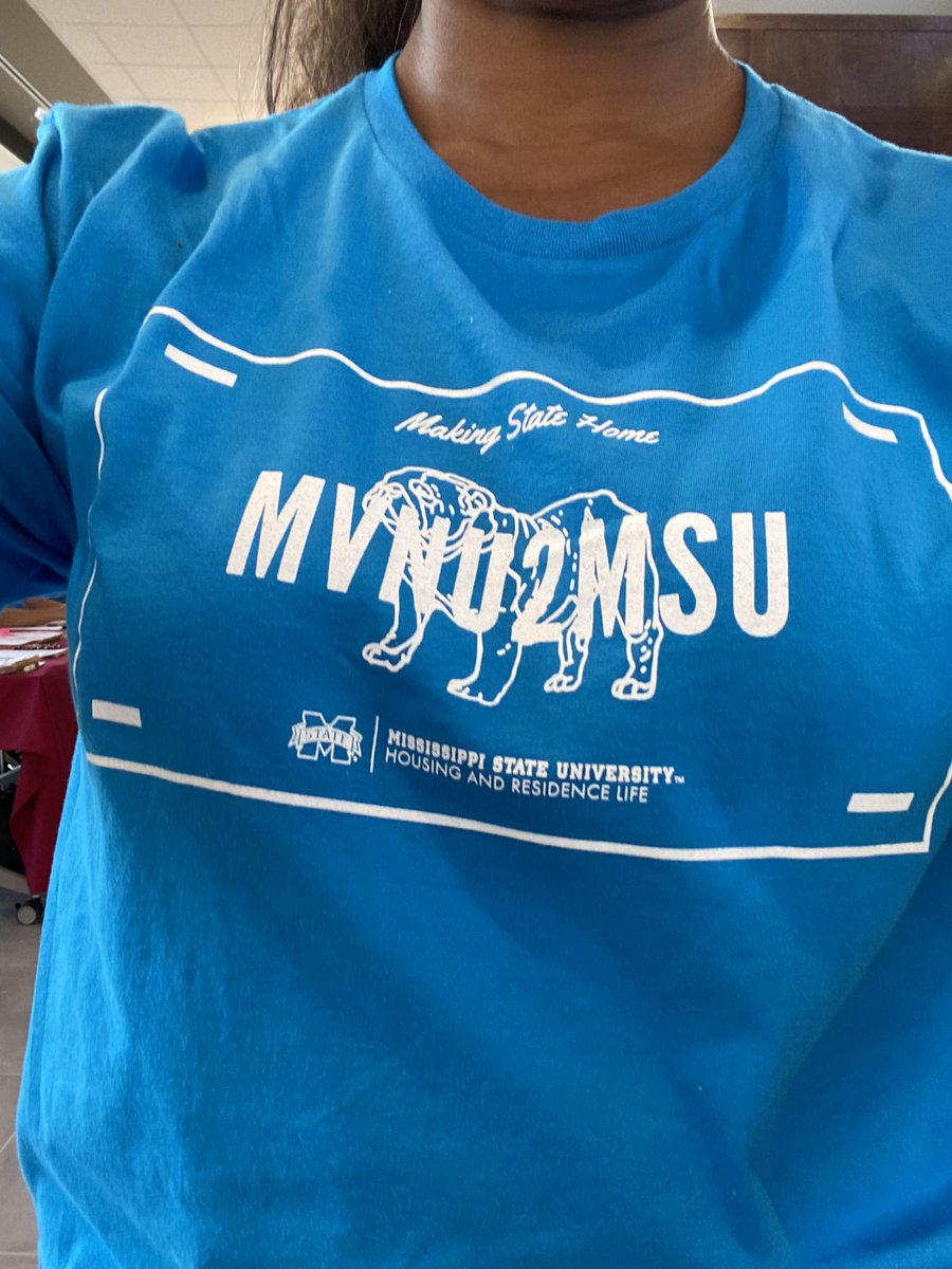 DeiAllard's tweet photo. First day of early arrivals for Famous Maroon Band, New Maroon Camp, and PHC recruitment workers. The energy is fantastic. If you need help, be sure to look for UPD or folx in these shirts. #HailState #MVNU2MSU2023 https://t.co/eX0vDCKhQP