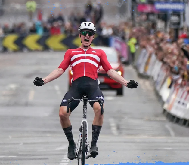 MartinezVento's tweet photo. Ruta masculina categoría Jr.
El Danes Albert Philipsen es el nuevo Campeón del mundo, los mexicanos no pudieron concluir la prueba
#GlasgowScotland2023 https://t.co/mCivhMJjCA