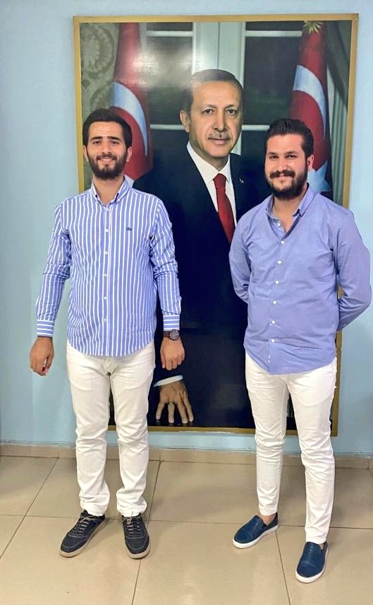 Zaman Su Misali
Her Geçen Gün 
Artan Bir Sevdadır Davamız.
Liderimiz, Yolumuz Başkan <a href="/RTErdogan/">Recep Tayyip Erdoğan</a>  ve Can Yoldaş <a href="/SelcukCan06/">Selçuk Güzeler</a>