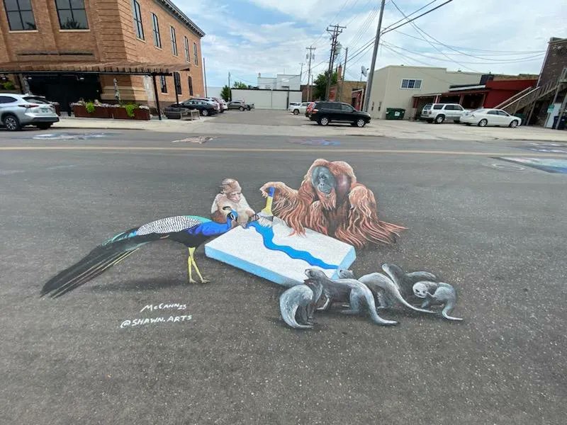 HellBentXpress's tweet photo. Street chalk art festival in Wahpeton, ND. #SeenOnTheRoad #ProfessionalTourists #ArtIsAwesome https://t.co/kG53kdn5vZ