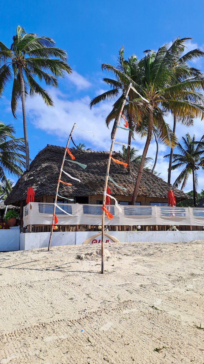 NyaliVisit's tweet photo. Basking at Bamburi Beach, 05/08/23 
☀️ Saturday morning's serenity found by the shores of Bamburi Beach. The sun is high, the sky and sand create a harmonious blend of blue and white. 

 #Bamburibeach #BeachfrontViews #mombasa #kenya #beachlife #diani https://t.co/mnMFgLYZtF