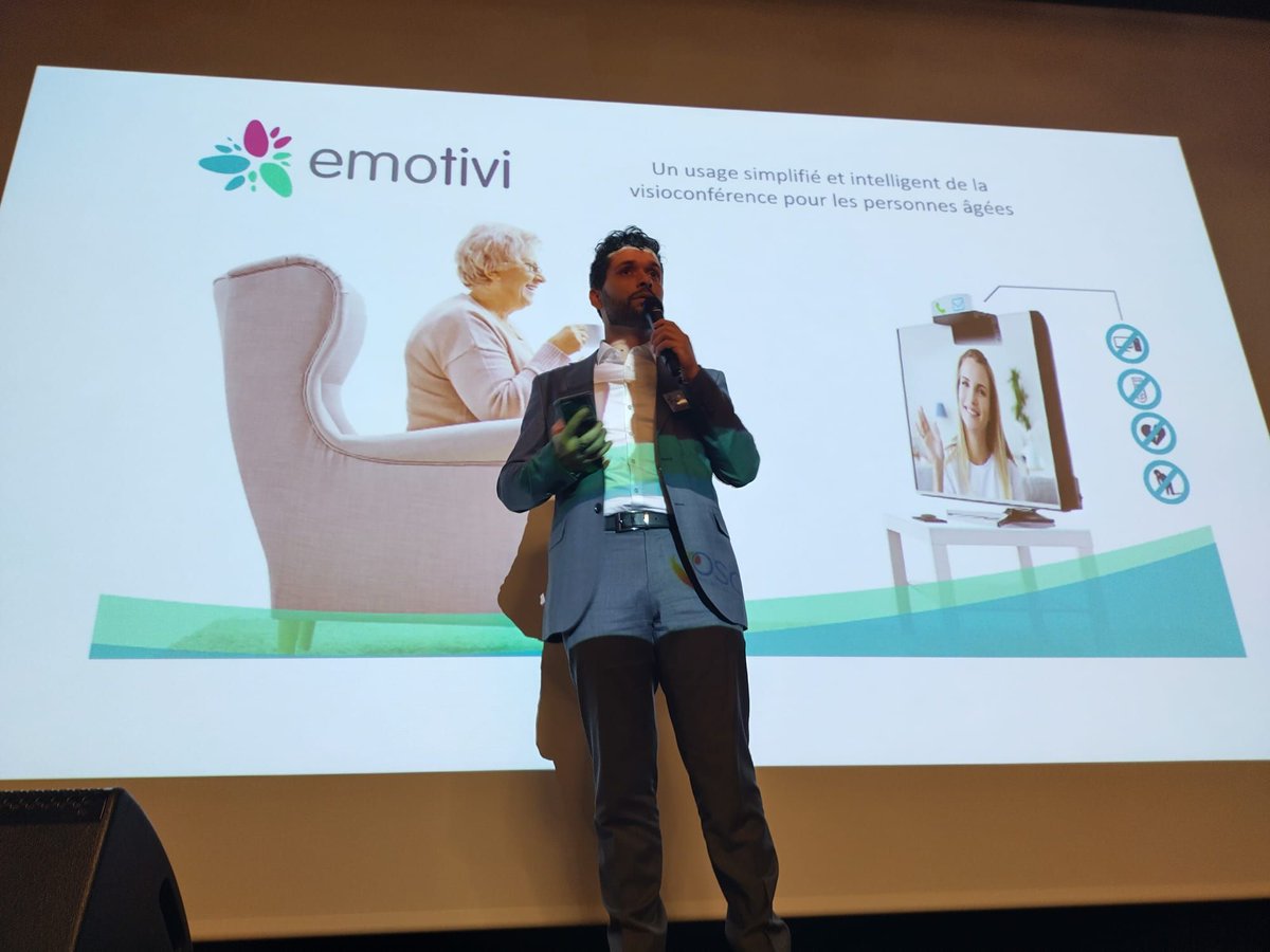 Emotivi tweet media