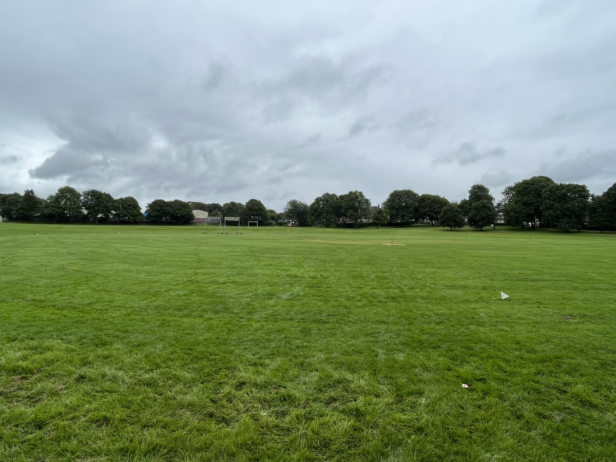 1s on at Fenton, no rain. #UTFG