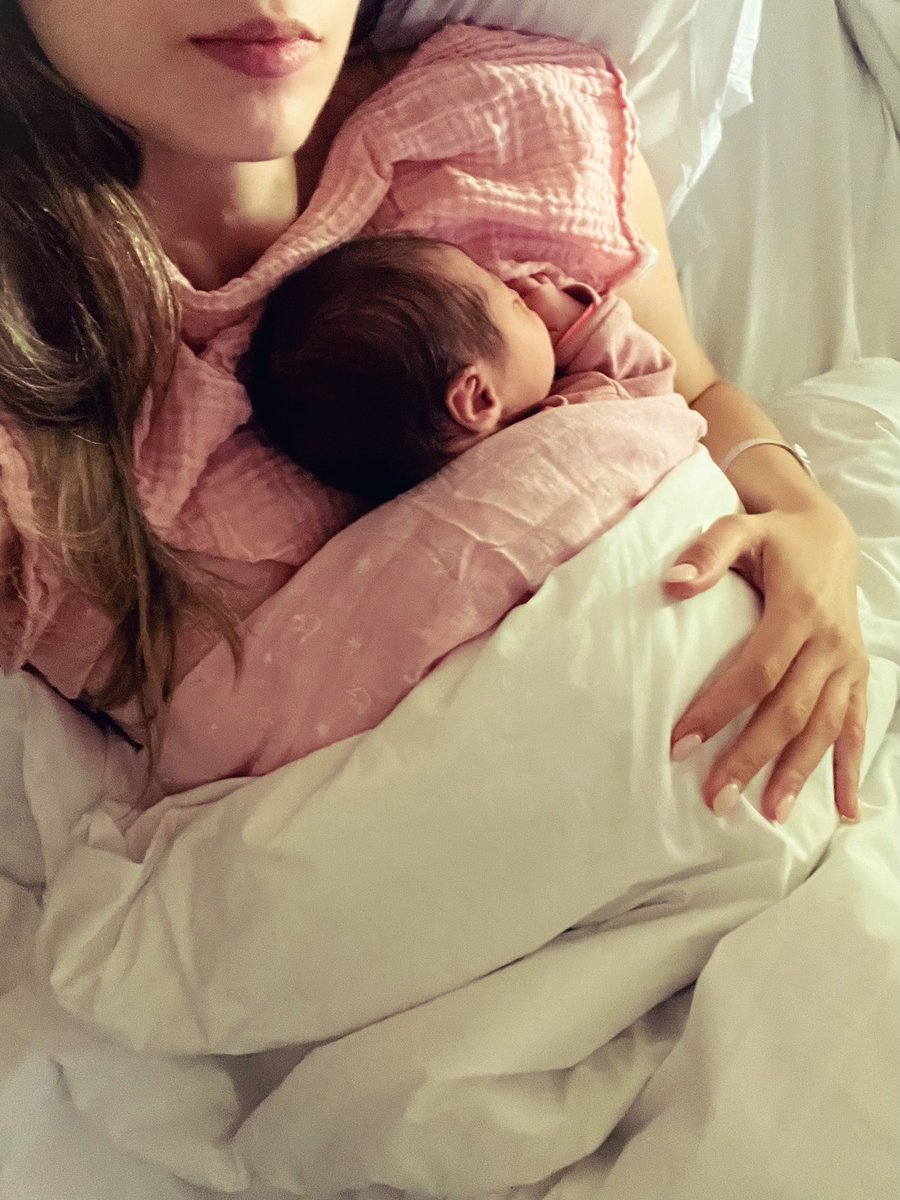 MissMentos tweet media