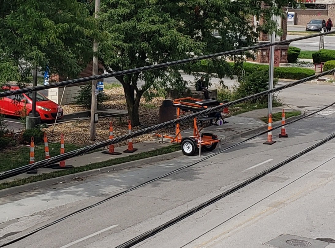 tiffanyinkcmo's tweet photo. .@ATT your safety and construction departments also need to chat with @RideKCTransit That's a Waldo bus stop, not an equip yard. #angrynerd  @KCMO311 case #1650180 @AndreaBough @EverythingWaldo @jarroldrc https://t.co/vtx0g6QzLn