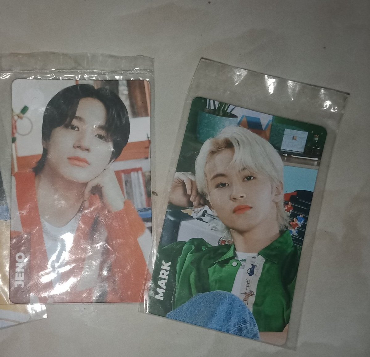 Wtt want to trade pc photocard tostos x nct dream

Have : Jeno and Mark
Want : Haechan/Jaemin prefer Haechan 

Pls bgt inimah kali aja ada yg mau trade

📍 Sby
🍊 Free ong