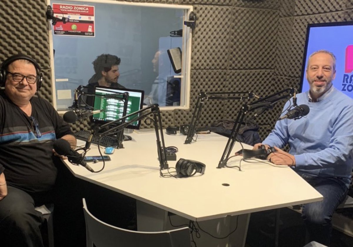 InvitoY's tweet photo. Programa #95 de #InvitoYo!
(📆 04/08/23)
TERCERA TEMPORADA
No te lo pierdas! 
Por @RADIOZONICA 
🎙️Conduce JUAN PABLO IUNGER. @JPIunger 
Escúchalo acá 👇🏻👇🏻👇🏻👇🏻
https://t.co/JH2r5FFgzB https://t.co/d1S0FRWxQ2