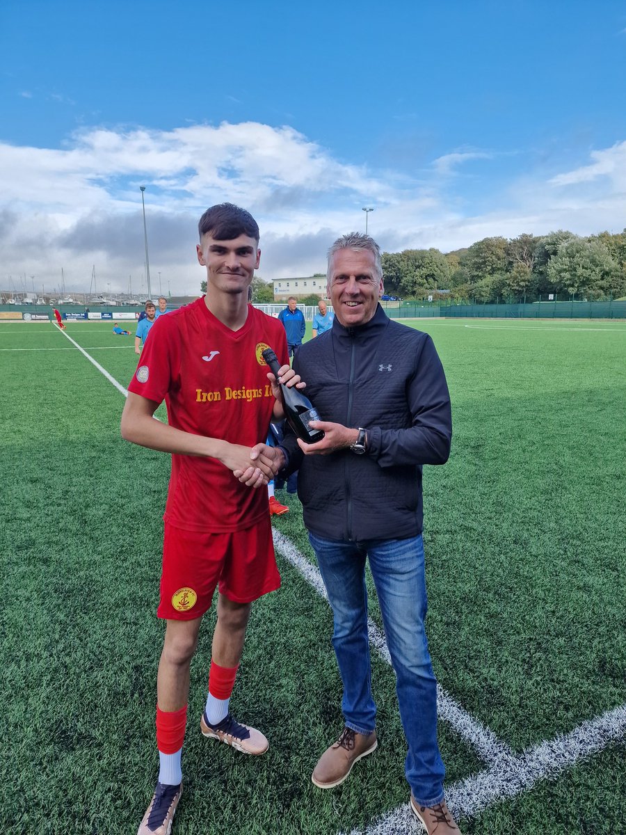 NewhavenFC's tweet image. Today's match sponsors @irondesigns44 have awarded man of the match to hat-trick hero Callum Edwards.