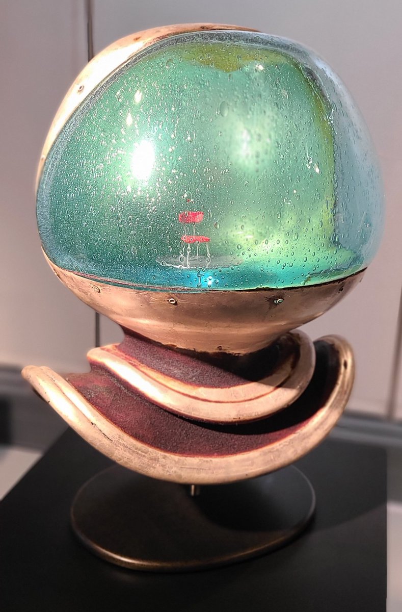Endless inspiration at the Imagine Museum...

#imaginemuseum #stpetersburgflorida #art #mannequin #retrofuture #local #glass #infinity #sunsetmarket