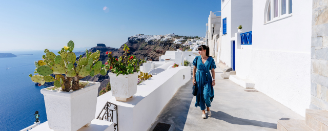 JoeCuddy1's tweet photo. Travel can be one of life’s most exciting things to do. There are new sights to see, people to meet and foods to discover. Check out these international travel tips from @CapitalOne and improve your planning, ease your stress, and take on the world as a... https://t.co/haj00mtIrn https://t.co/nFug2BDWRJ