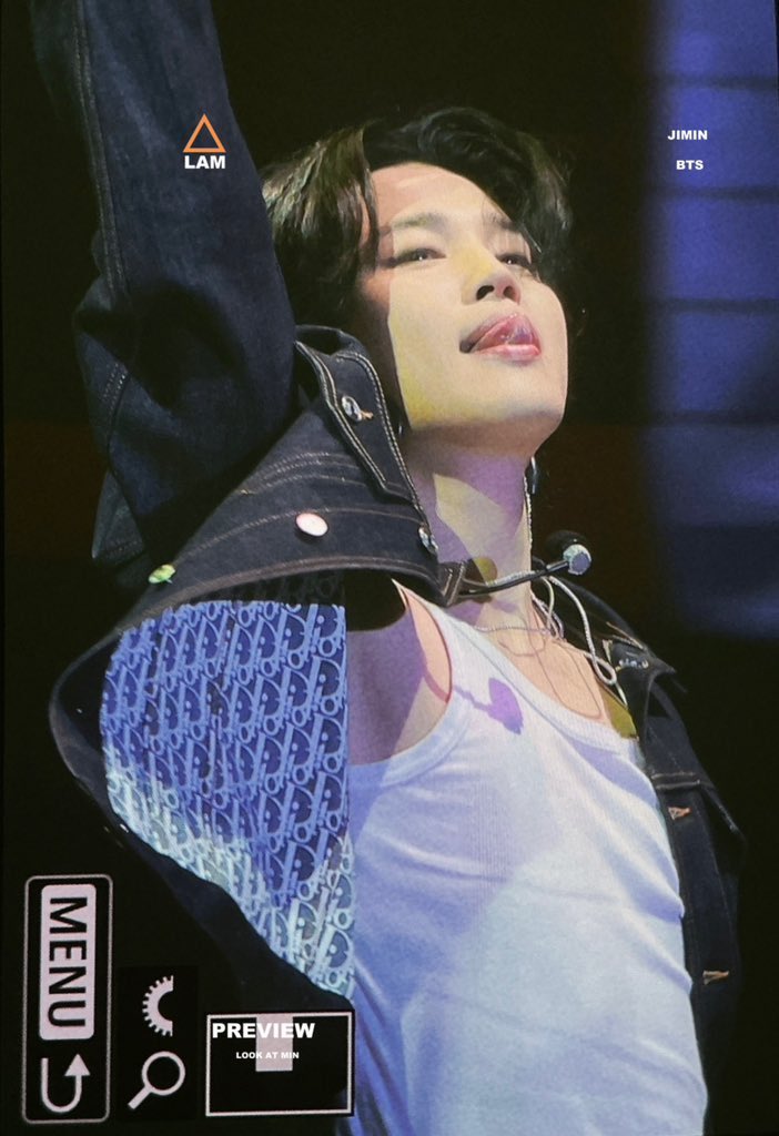 teenyjimi's tweet photo. he is just so mesmerising to look at … https://t.co/28YxZOCnty
