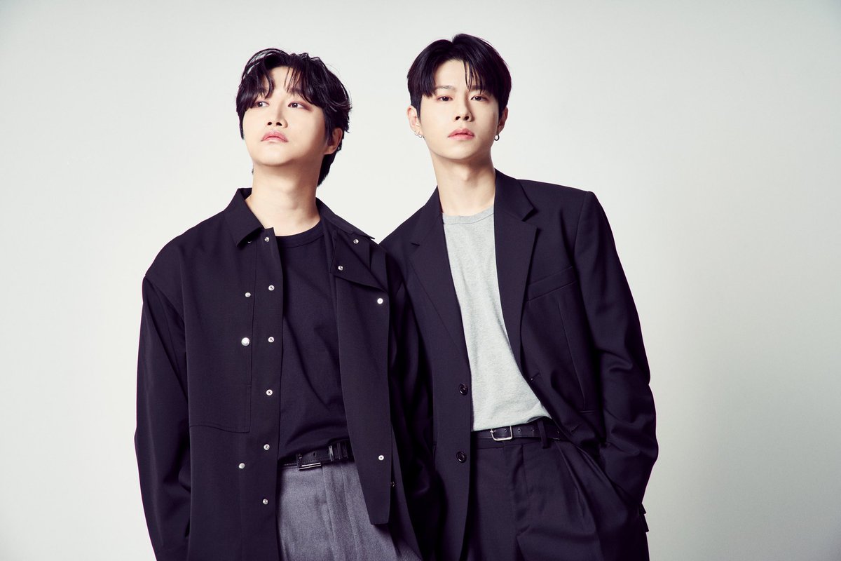 Official_SKYE_'s tweet photo. 안녕하세요.  SKYE 입니다.
지안, 연태가 ‘CoA’ 라는 이름으로 유닛 활동을 시작하게 되었습니다.
많은 분께 다양한 곳에서 좋은 음악 들려 드리기 위하여
열심히 준비 중입니다.
먼저 일본 앨범 발매를 예정하고 있으며,
관련된 앨범 릴리즈 프로모션이 9월 중 진행 될 예정입니다. https://t.co/ttdHfW4Ux9