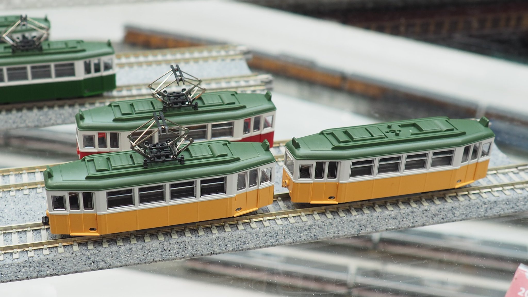 Nゲージ　ハノーバー市電 広島電鉄200形ハノーバー電車 | 蓬屋楽描帖(よもぎやらくがきちょう)