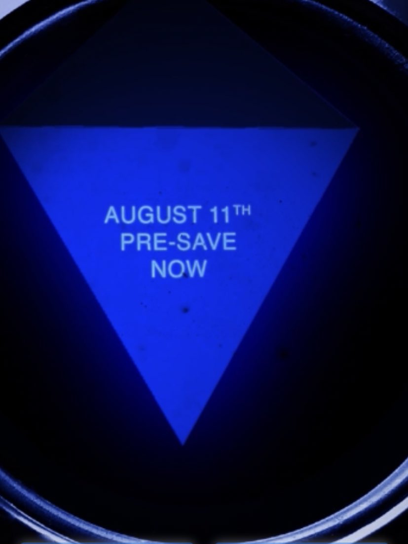 GOOD MORNING TO GUNS N’ ROSES FANS ONLY

I can’t believe I’m actually about to say this, but finally, it’s time:

PERHAPS. AUGUST 11TH.

gunsnroses.lnk.to/Perhaps