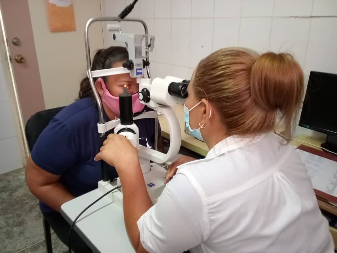 El único autógrafo digno de un hombre es el que deja escrito con sus obras.

#CubaPorLaVida🇨🇺
#CubaHonra
#FidelPorSiempre
#ConTodosLaVictoria