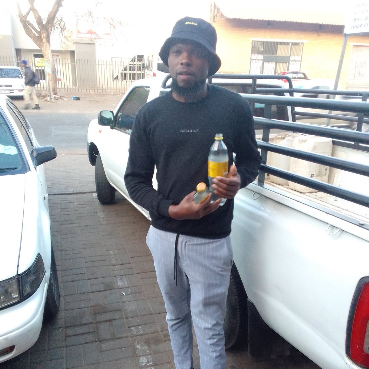 solomonsodrigo7's tweet image. #NewProfilePic